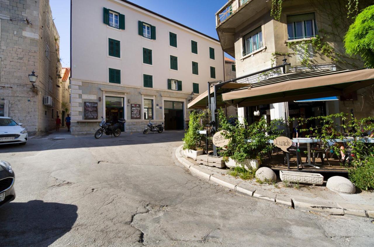 Lamenta Hotel Split Exterior foto