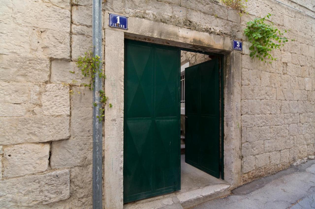 Lamenta Hotel Split Exterior foto