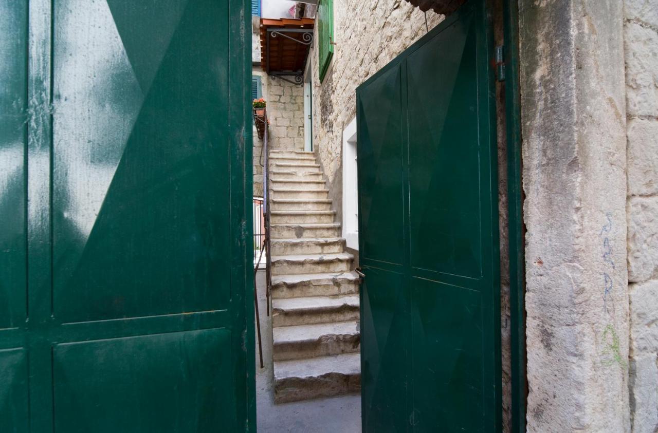 Lamenta Hotel Split Exterior foto